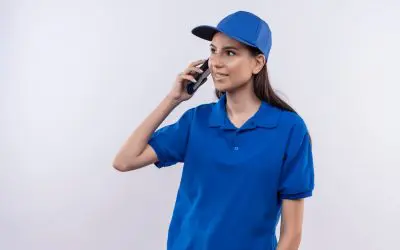 Uniformes personalizados: o que sua empresa comunica sem dizer uma palavra